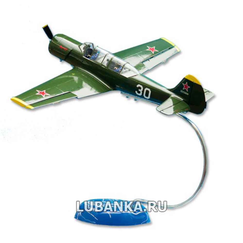 Модель самолёта «Як-52»